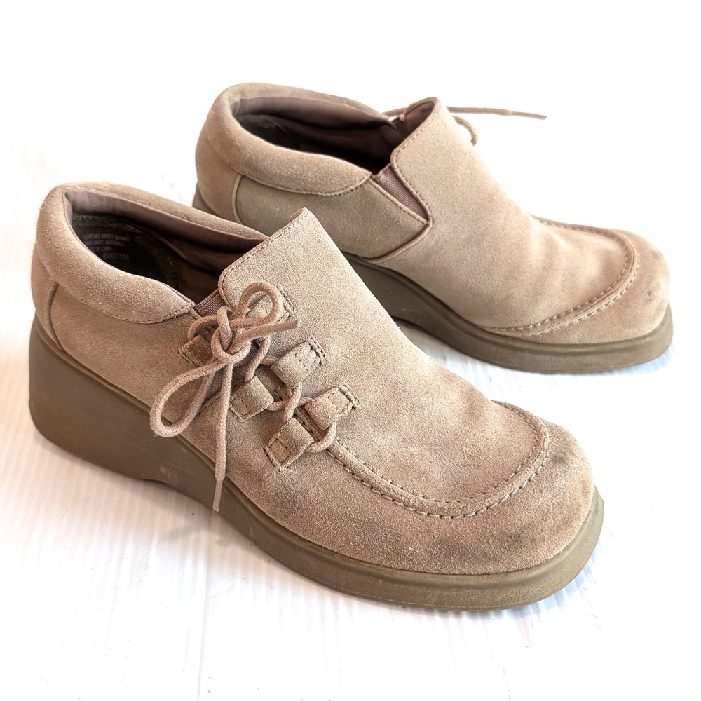 BONGO Vintage Y2K 90s Women's Tan Suede Chunky Platform Slip-on Casual Shoes